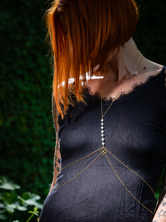 Bijou de corps "Eleganza" double en pierre naturelle